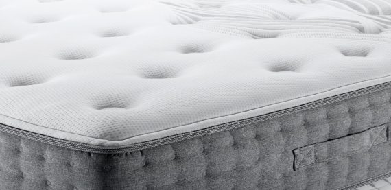 Memory Foam Mattress vs Spring Mattress – What is Best For You?